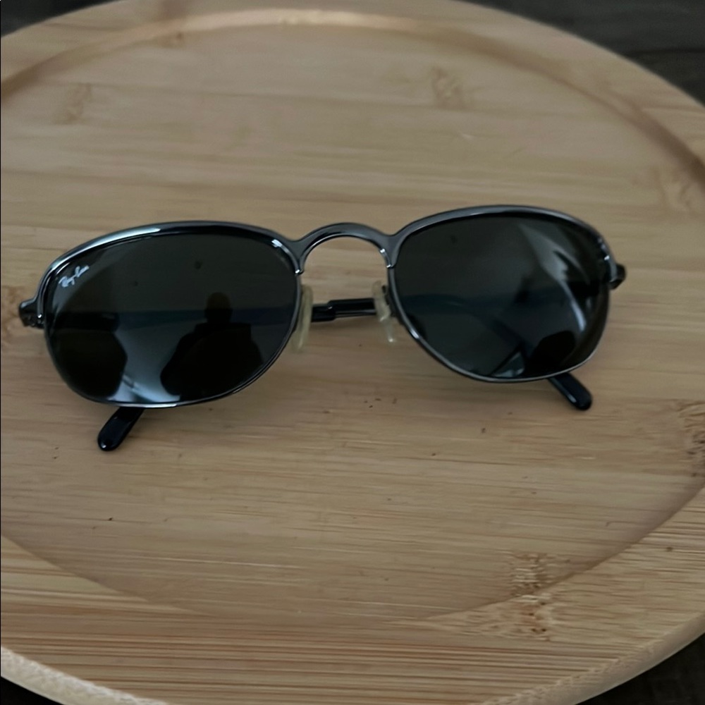 Ray-Ban RB3105 Sunglasses